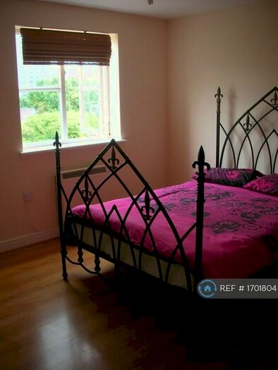 2 Bedroom Flat To Rent In Otter Close, London, E15