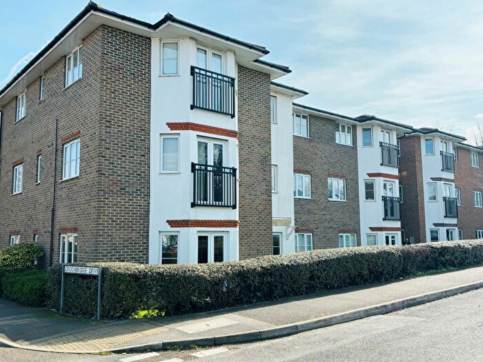 2 Bedroom Flat To Rent In Castlemain Avenue, Gillingham, ME7
