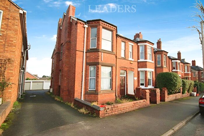 2 Bedroom Apartment To Rent In Priory Road, Kenilworth, CV8