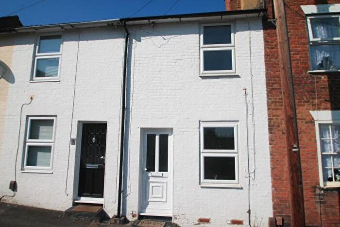 2 Bedroom Terraced House To Rent In Orchard Street, Maidstone, Kent, ME15