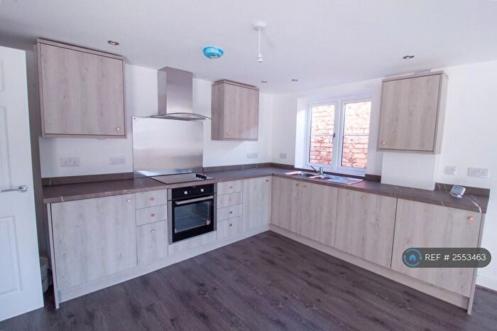 2 Bedroom Flat To Rent In Hagley Road, Stourbridge, DY8