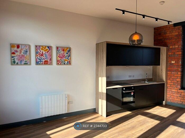 1 Bedroom Flat To Rent In Twist Lane, Leigh, WN7