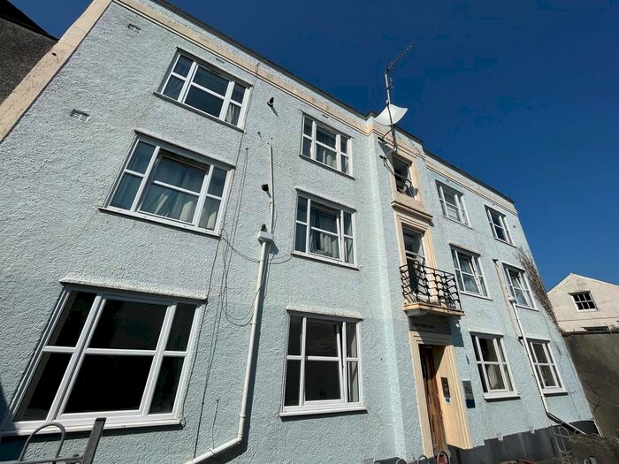 2 Bedroom Flat To Rent In Castle Dyke Lane, Plymouth, PL1