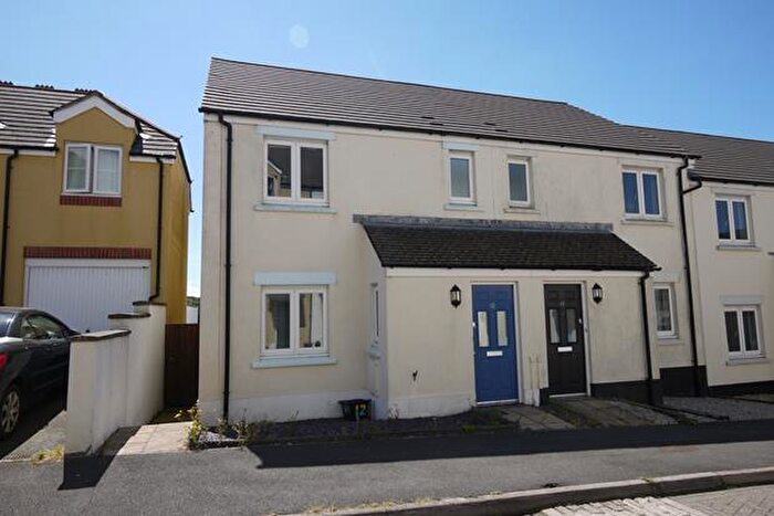 3 Bedroom End Of Terrace House To Rent In Parsons Close, EX22