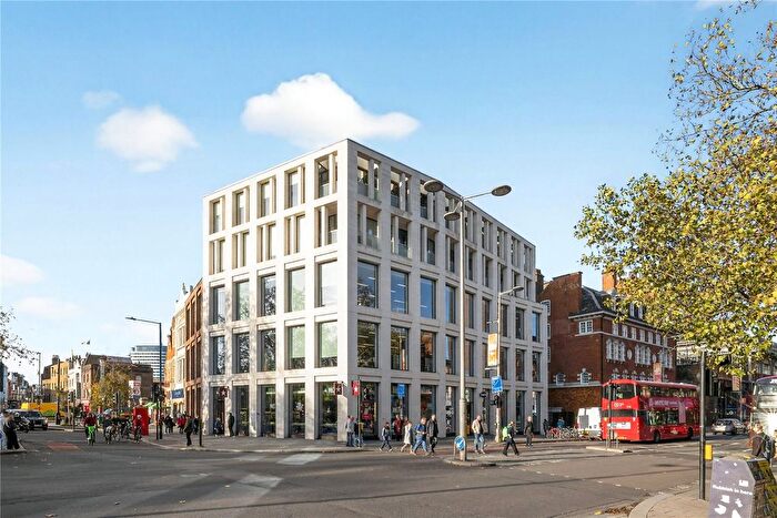 3 Bedroom Flat To Rent In Pear Place, London, SE1