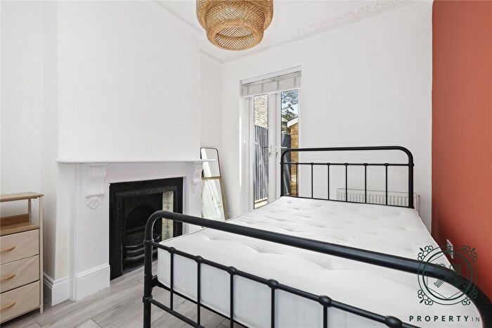 1 Bedroom Property To Rent In White Hart Lane, London, N22