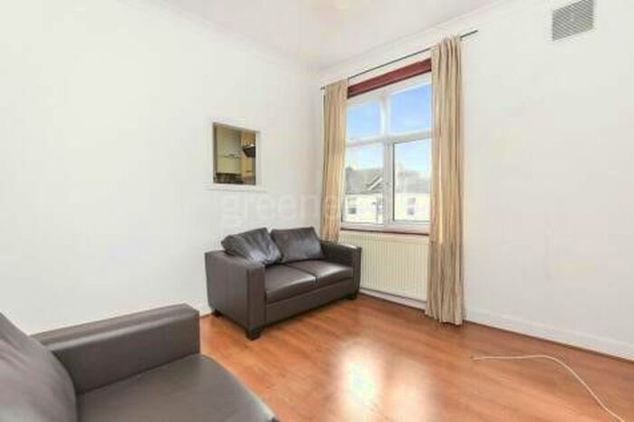 2 Bedroom Flat To Rent In Crouch Hill, Crouch Hill, N4