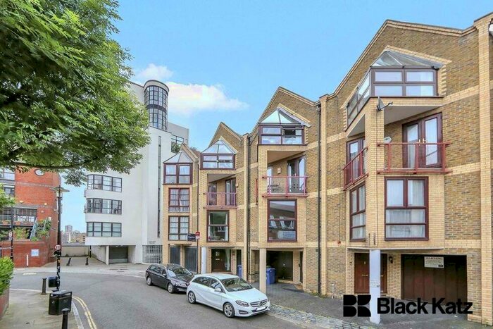 4 Bedroom Flat To Rent In Elephant Lane, Bermondsey / Rotherhithe, SE16