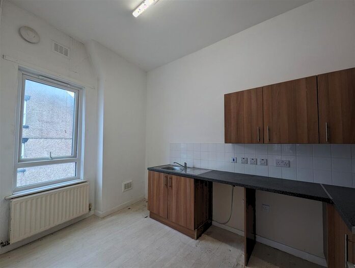 1 Bedroom Property To Rent In Hall Street, Stoke-On-Trent, ST6