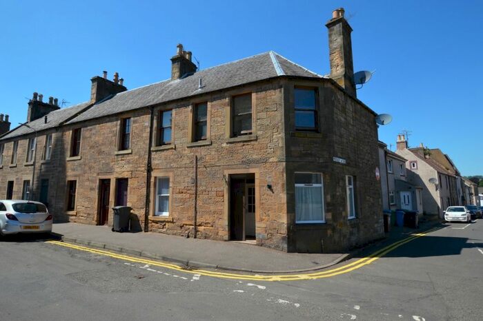 1 Bedroom Flat To Rent In Kirkgate, Cupar, KY15