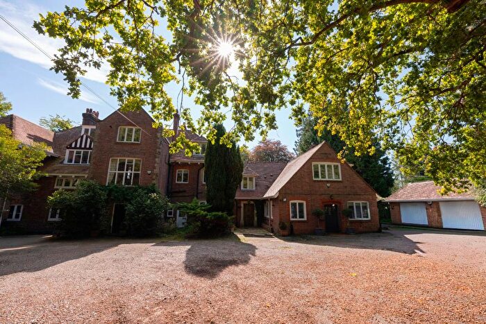 6 Bedroom Semi Detached House For Sale In Tye House West, Edenbridge Road, Hartfield, TN7