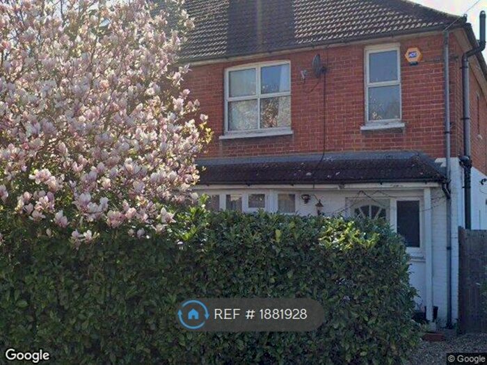 3 Bedroom Semi-Detached House To Rent In Tilehurst Cottages, Woking, GU21