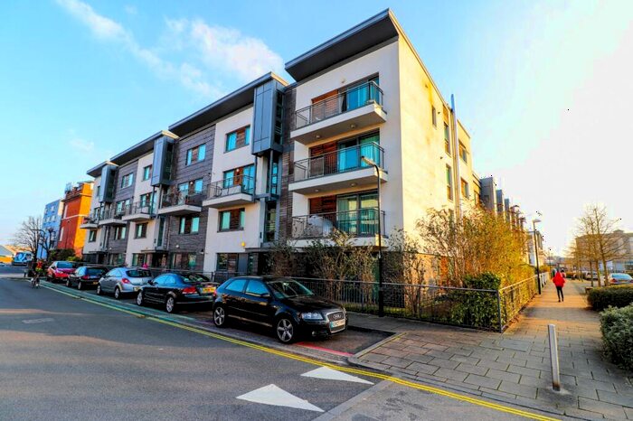 2 Bedroom Flat To Rent In Anglesea Terrace, Southampton, SO14