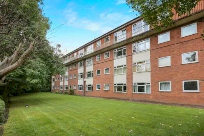 1 Bedroom Flat To Rent In Lower Vauxhall, Wolverhampton, WV1