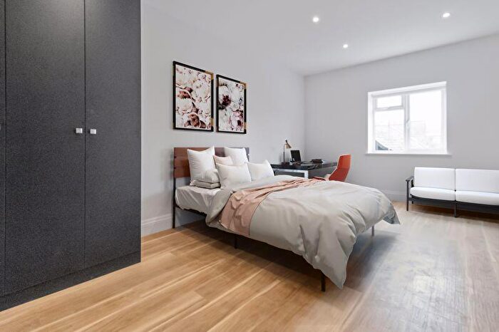 Studio To Rent In Hanmer Road, Next To St Thomas Church Milton Keynes, MK6