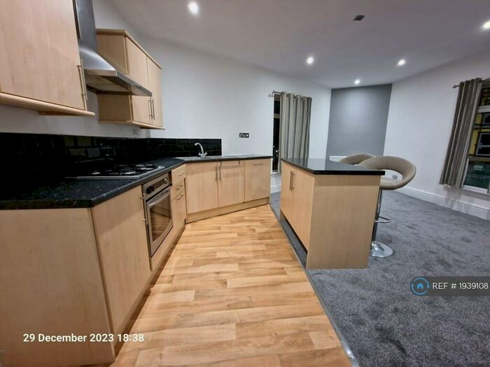 1 Bedroom Flat To Rent In Northgate Road, Stockport, SK3