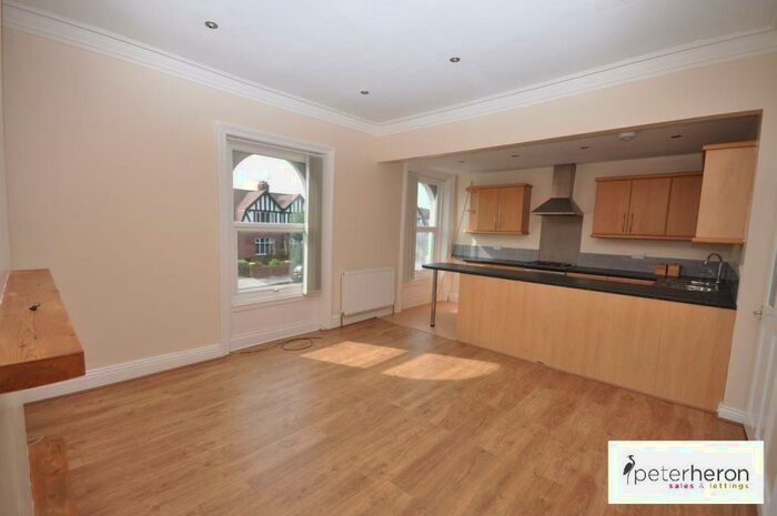2 Bedroom Apartment To Rent In Newcastle Road, Sunderland, SR5