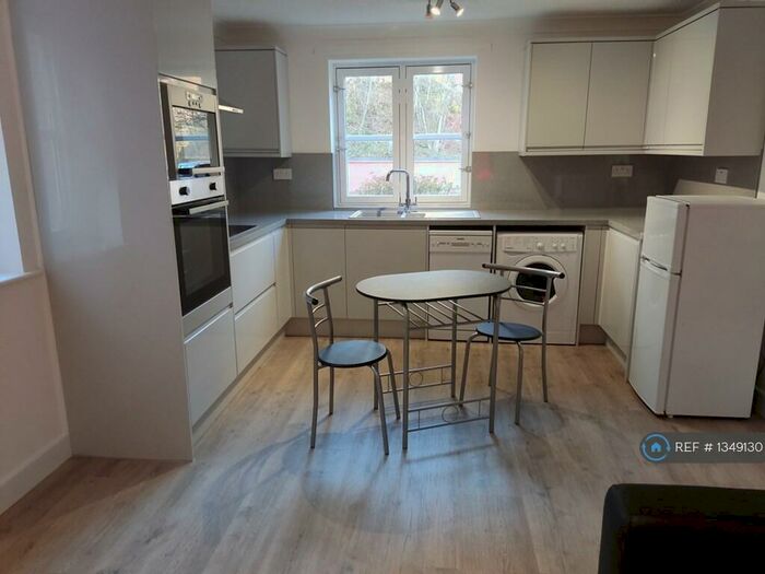 1 Bedroom Flat To Rent In Foundry Court, Newcastle, NE6