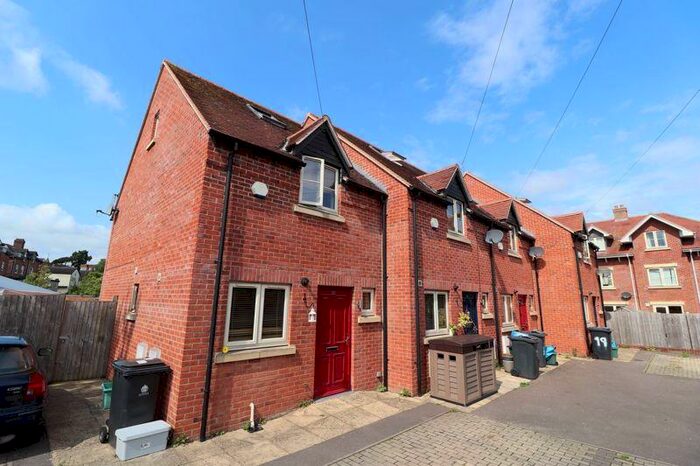 3 Bedroom Town House To Rent In Hillfield Court Road, Gloucester, GL1