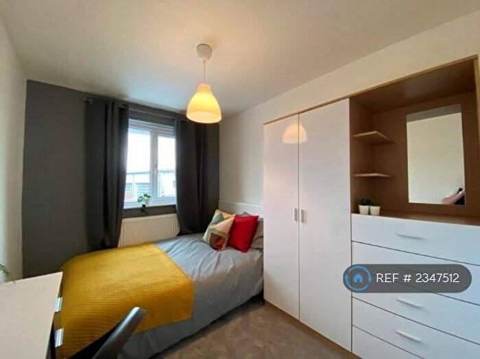 5 Bedroom End Of Terrace House To Rent In Herald Close, Beeston, Nottingham, NG9