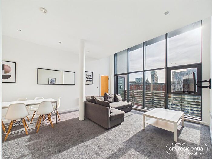 2 Bedroom Flat For Sale In Pall Mall, Liverpool, L3