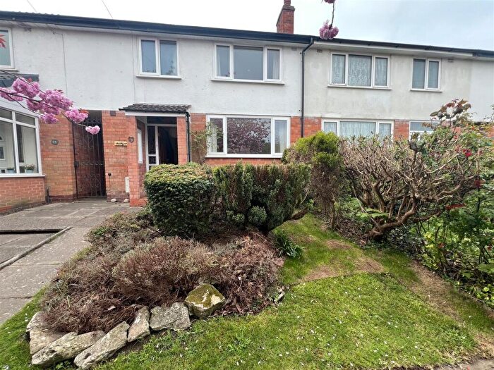 3 Bedroom House To Rent In Poulton Close, Birmingham, B13