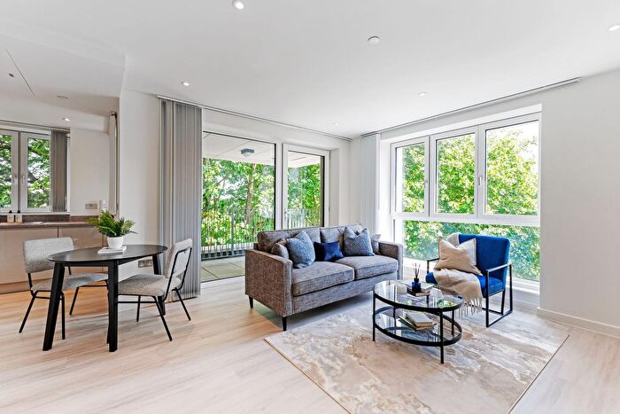 1 Bedroom Flat For Sale In Eeko, Camden, NW1