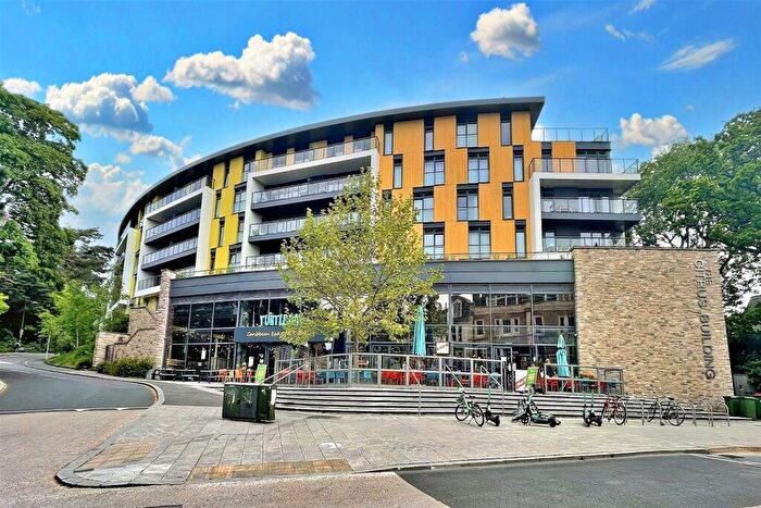 2 Bedroom Flat To Rent In Bournemouth, BH1