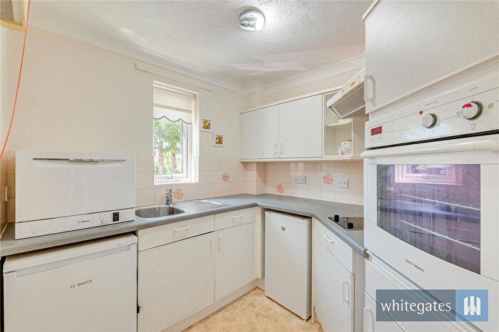 1 Bedroom Flat For Sale In Halewood Road, Liverpool, Merseyside, L25