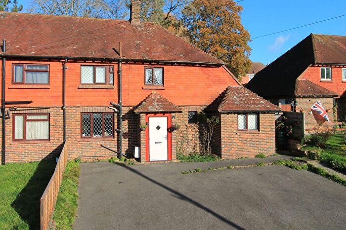 3 Bedroom Semi-Detached House For Sale In Bankside, Wadhurst, TN5