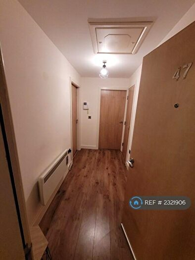 1 Bedroom Flat To Rent In Low Road, Doncaster, DN4