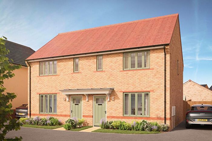 2 Bedroom Semi-Detached House For Sale In Ashingdon Road, Rochford, SS4