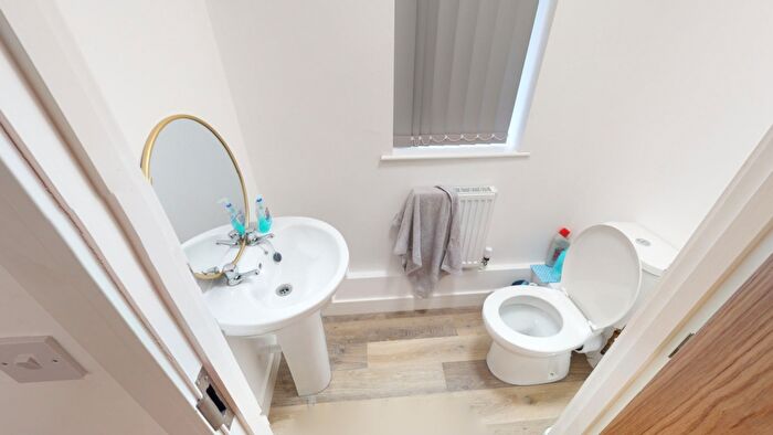 4 Bedroom Terraced House To Rent In Kilbourn Street, Nottingham, NG3