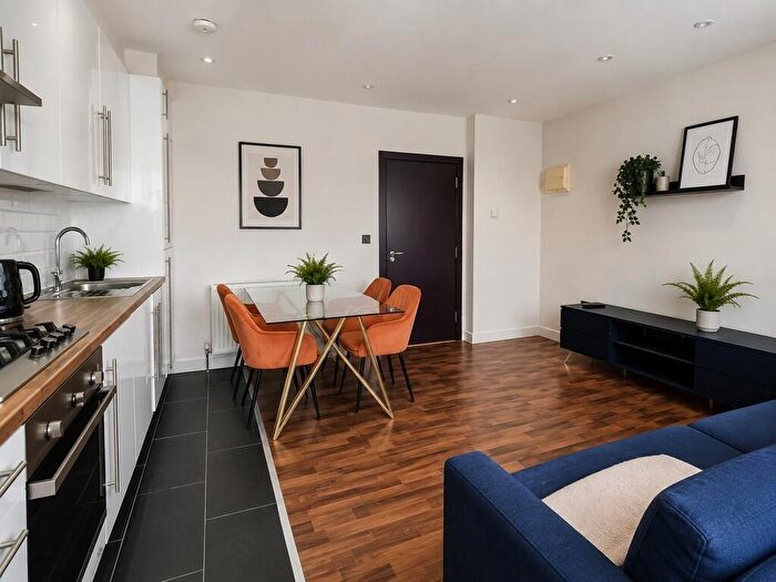 1 Bedroom Apartment To Rent In Cheshire Street, Shoreditch, London, E2