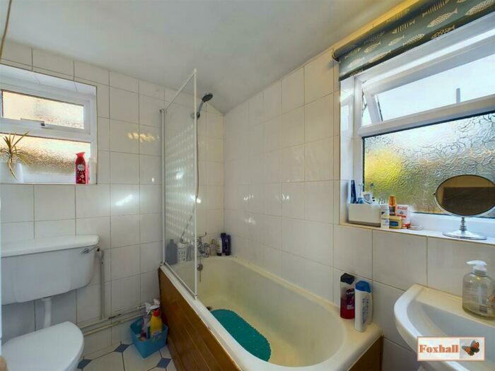 3 Bedroom Terraced House For Sale In Henslow Road, Ipswich, IP4
