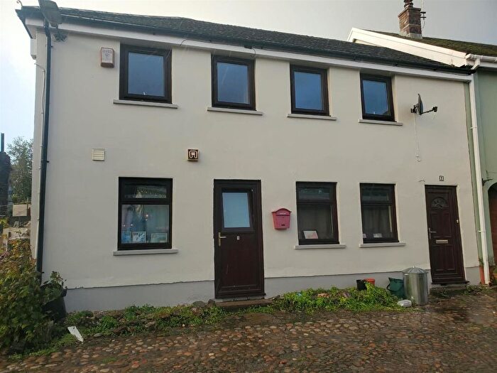 1 Bedroom Flat To Rent In Market Lane, Laugharne, Carmarthen, SA33