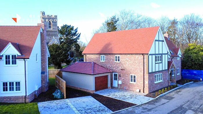 4 Bedroom Detached House For Sale In Tamarisk Close, Kirby Le Soken, CO13