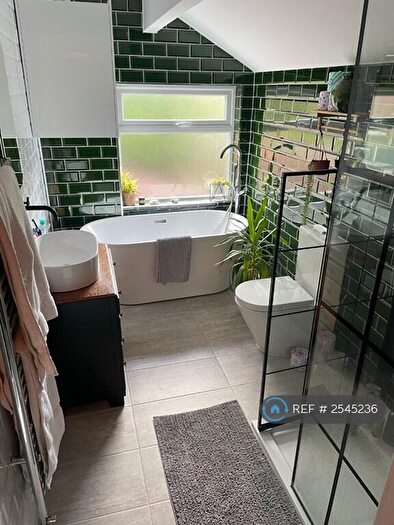 2 Bedroom Terraced House To Rent In Wallace Road, Selly Park, Birmingham, B29