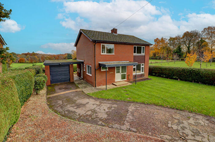 Detached House To Rent In Green Lane, Prestwood, Great Missenden, Buckinghamshire, HP16