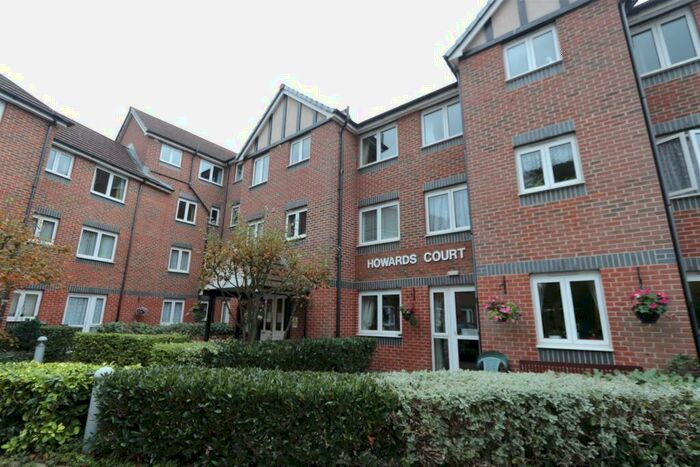 1 Bedroom Retirement Property To Rent In Balmoral Road, Westcliff-On-Sea, SS0