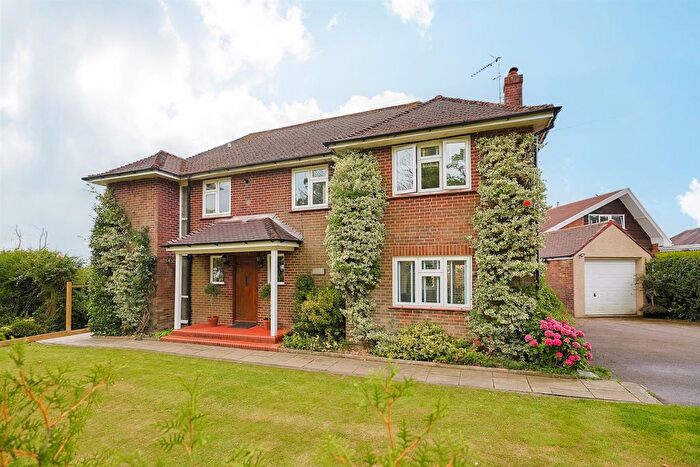 4 Bedroom Detached House For Sale In Mayals Road, Mayals, Swansea, SA3