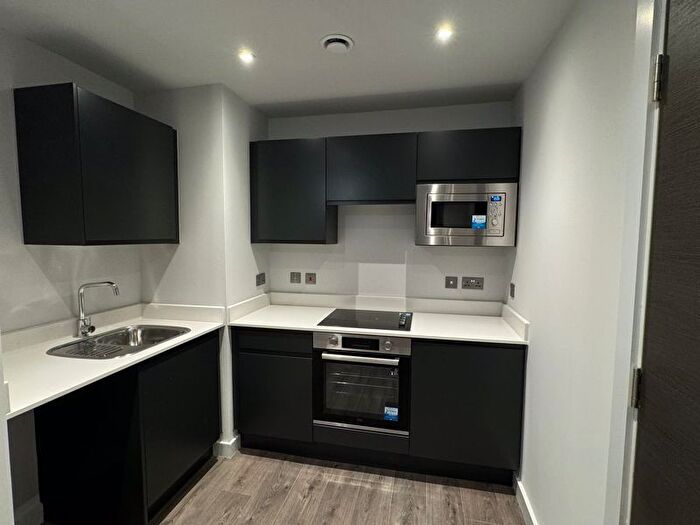 1 Bedroom Flat To Rent In Merchants Wharf, Commerce Quay, Salford, M5