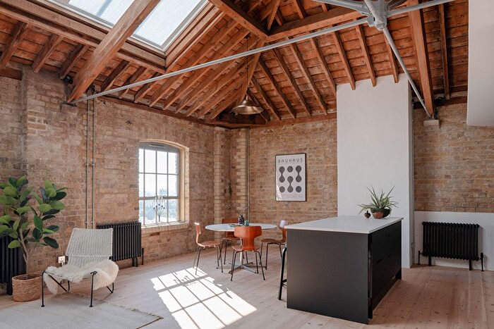 2 Bedroom Flat For Sale In Alaska Buildings Iv, London, SE1