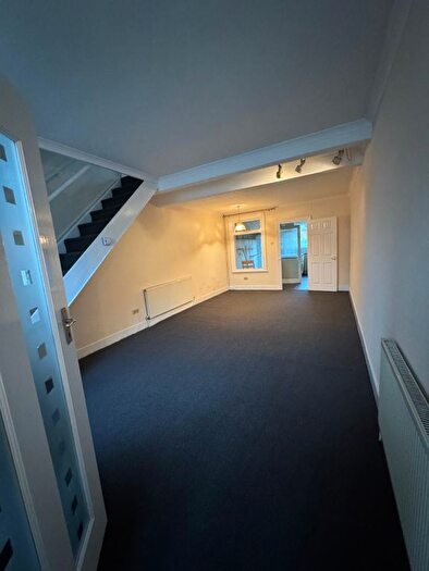 2 Bedroom Terraced House To Rent In Brookfield Lane West, Waltham Cross, EN8