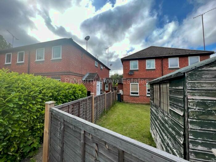 1 Bedroom Property To Rent In Riversdale Court, Reading, RG1