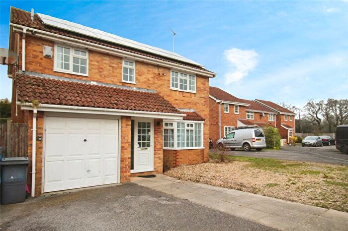 4 Bedroom Detached House To Rent In Anvil Close, Waterlooville, Hampshire, PO7