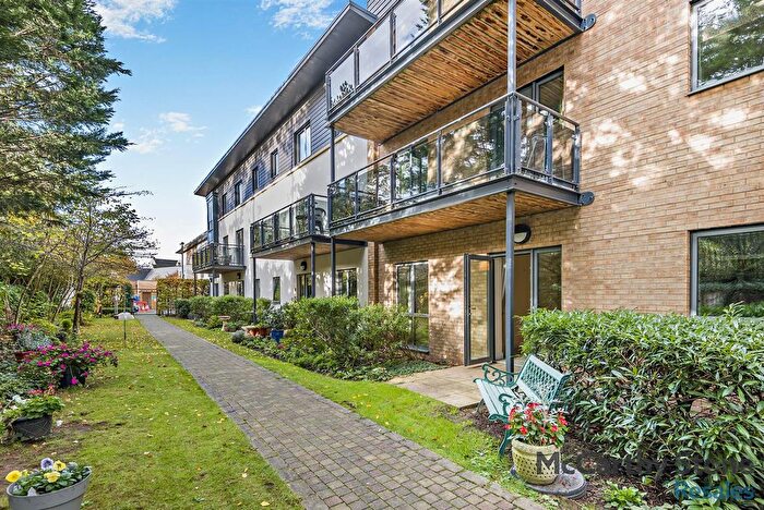 1 Bedroom Flat For Sale In St. Georges Road, Cheltenham, GL50