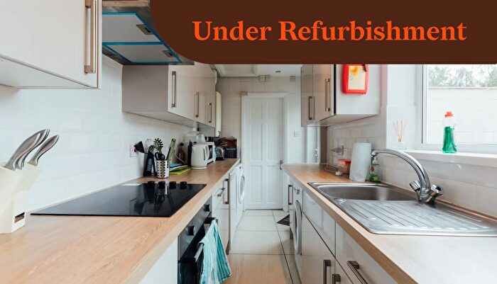 4 Bedroom Terraced House To Rent In Bed & Bath // Affordable Student House // July, LN1