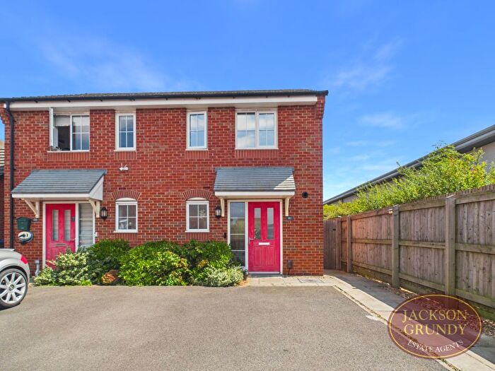 2 Bedroom Semi-Detached House For Sale In Damselfly Road, Pineham, NN4