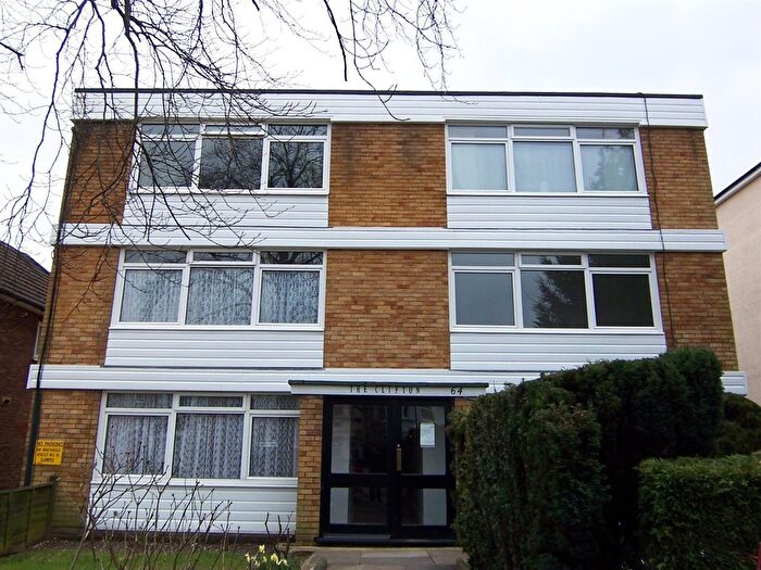 Studio To Rent In Hook Road, Surbiton, KT6